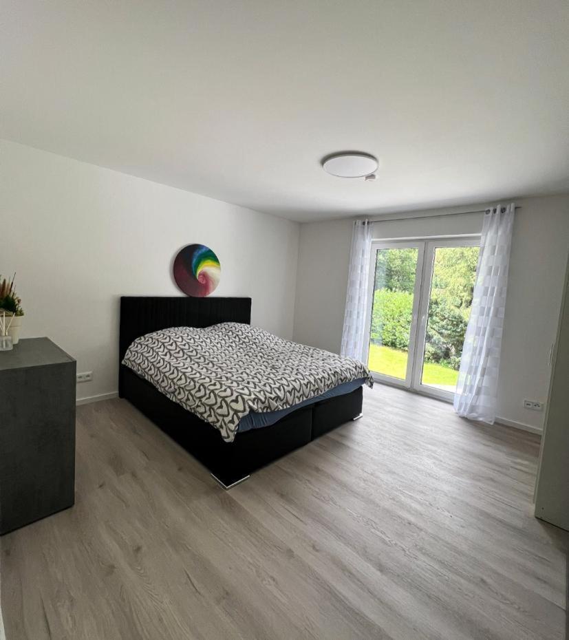 Ferienwohnung: Waldblick Hatten Bagian luar foto